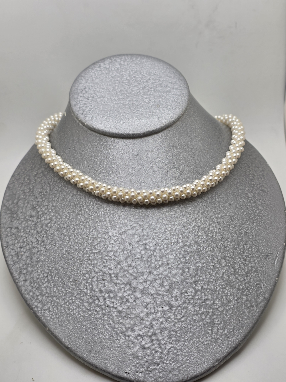 Ivory Costume Pearl Twist Choker Necklace